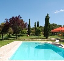 Schönes Landhaus mit Pool Alleinlage - Todi