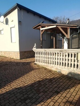 Bild 3 - 2 Zimmer Einfamilienhaus in Csokakö