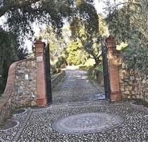 Villa Padronale - 620.000,00&nbsp;EUR Kaufpreis, ca.&nbsp; 250,00&nbsp;m&sup2;&nbsp;Wohnfl&auml;che in Follonica (PLZ: 58022)