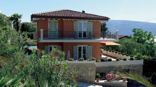 Bild 3 - 1 Zimmer Einfamilienhaus in Desenzano