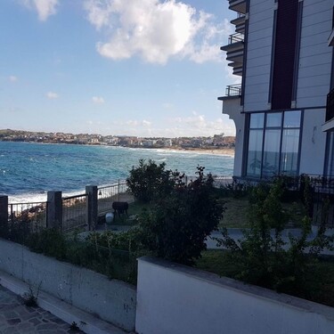 Bild 1 - Hotel- undoder Wohngebäude, komplettsaniert, am Strand