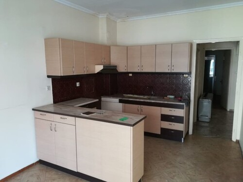 Bild 2 - 3 Zimmer Etagenwohnung zum Kaufen in Thessaloniki