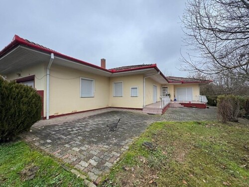 Bild 1 - Im Komitat Zala ein 350m2 Mehrgenerationhaus