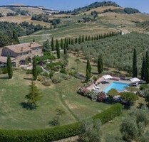 Villa Meraviglie - 3.000.000,00&nbsp;EUR Kaufpreis, ca.&nbsp; 600,00&nbsp;m&sup2;&nbsp;Wohnfl&auml;che in Volterra (PLZ: )