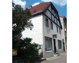 Fachwerkhaus mit Ladenfläche und umfangreichem Nebengelass - Oderberg