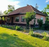 Haus 85m2 mit 17473m2 Grund Region Bacs-kiskun - Bócsa