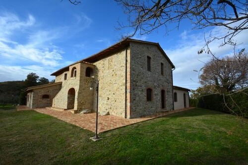 Bild 4 - Einfamilienhaus mit 900,00 m&sup2; in Montecucco zum Kaufen