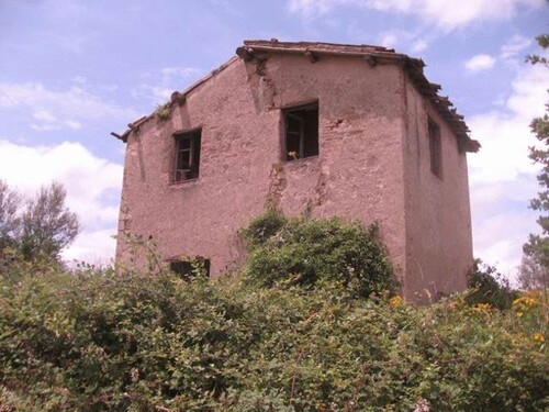 Bild 1 - Altes Bauerhaus im Panorama-Lage am Bolsena See