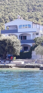 Bild 2 - 6 Zimmer Einfamilienhaus zum Kaufen in Sibenik