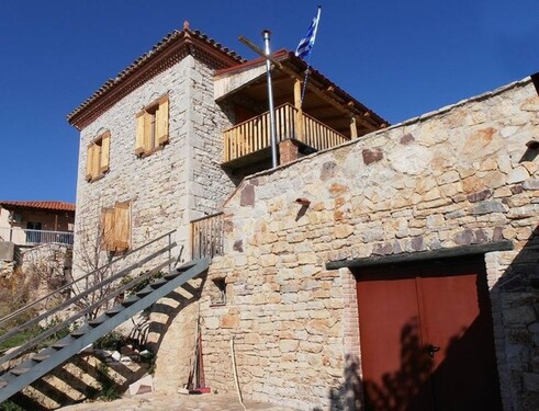 Bild 3 - 4 Zimmer Einfamilienhaus in Malantreni