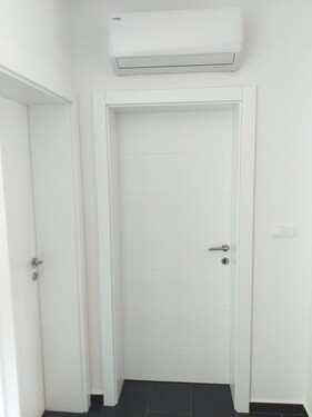 Bild 3 - 12 Zimmer Einfamilienhaus in Novalja