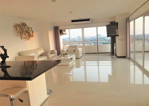 Bild 2 - 2 Zimmer Etagenwohnung zum Kaufen in Pattaya