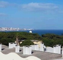 Leerstehende Gebäude 2400 m2 mit 30 Wohnungen mit Garage - Laranheiro