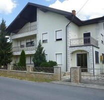 Haus zum Kauf - 450.000,00 EUR Kaufpreis, ca.  300,00 m² Wohnfläche in Bjelovar (PLZ: 43000)