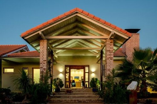 Bild 1 - 3 Schlafzimmer Öko-Luxushaus in Omaruru, Namibia