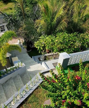 Bild 2 - 5 Zimmer Einfamilienhaus zum Kaufen in LombokSud ( Schwester insel Bali )