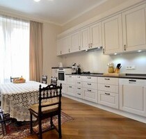 Geräumige klassische Wohnung in Prag