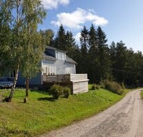 Wunderschönes Einfamilienhaus mit Flussblick am Waldrand - Bjärtrå