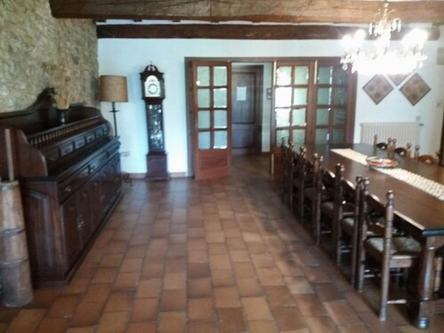 Bild 2 - 36 Zimmer Einfamilienhaus zum Kaufen in Girona el Moli S Aniol