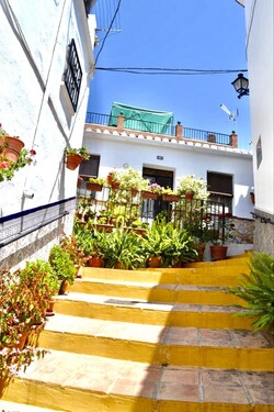 Bild 3 - 5 Zimmer Einfamilienhaus in Torrox Pueblo