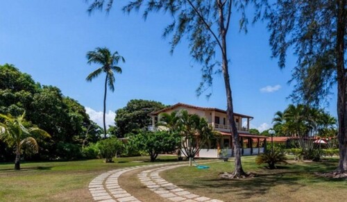 Bild 1 - 3 Sterne, 10 Zimmer - 900.000,00&nbsp;EUR Kaufpreis, ca.&nbsp; 1.000,00&nbsp;m&sup2;&nbsp;Wohnfl&auml;che