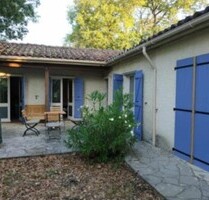 WOHNHAUS AUF EINER ANHÖHE IN UNBERÜHRTER NATUR - LANNEPAX