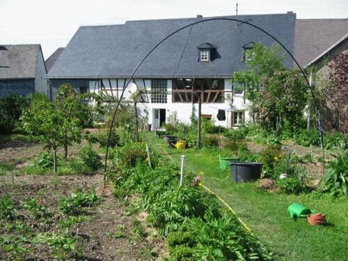 Bild 1 - Großer Bauernhof - 290.000,00 EUR Kaufpreis, ca.  300,00 m² Wohnfläche