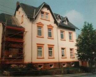 Jugendstilhaus vor 1905 - 175.000,00&nbsp;EUR Kaufpreis, ca.&nbsp; 293,00&nbsp;m&sup2;&nbsp;Wohnfl&auml;che in Geringswalde (PLZ: 09326)