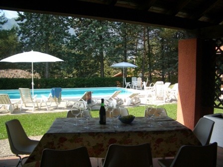 Bild 1 - Eigentumsimmobilie direkt am See. Camping