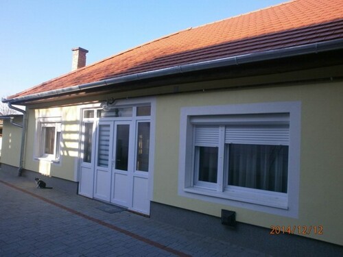 Bild 1 - Ferienhaus am PlattenseeUngarn - 109.000,00 EUR Kaufpreis, ca.  100,00 m² Wohnfläche