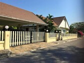 Bild 1 - Einzigartiges Haus mit separatem Gästebungalow in Hua Hin