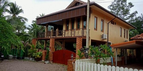 Bild 1 - Doppelstoeckiges Haus, 300 m vom Strand in Saphli bei Chumph