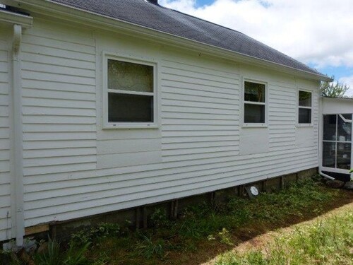 Bild 2 - 3 Zimmer Einfamilienhaus zum Kaufen in Nova Scotia B0T 1V0