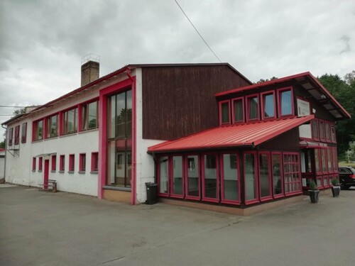 Bild 2 - 15 Zimmer Einfamilienhaus zum Kaufen in Schmalkalden