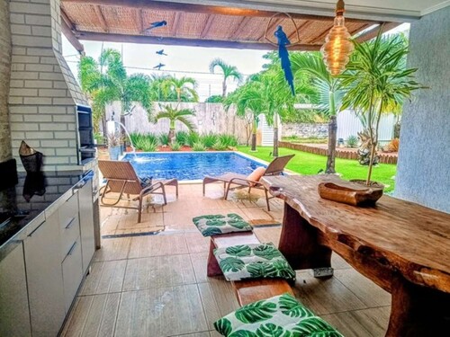 Bild 1 - Haus mit Pool in unmittelbarer Nähe vom Meer