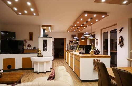 Bild 1 - Traum Bungalow 125 m2. und dazu ein 35 m2 großes Haus in Ung