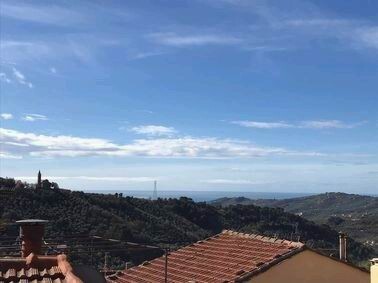 Bild 1 - Ferienhaus Ligurien Meerblick - 129.000,00 EUR Kaufpreis, ca.  80,00 m² Wohnfläche