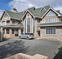 Großzügiges Einfamilienhaus mit 5 Schlafzimmern in Nairobi - Nairobi- Kenya