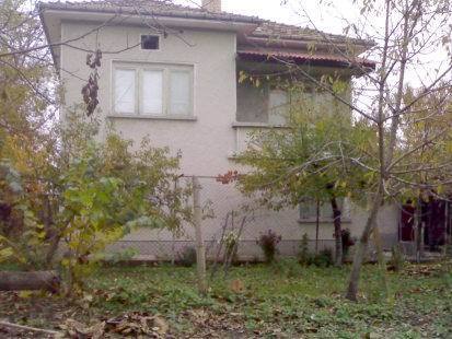 Bild 2 - 7 Zimmer Einfamilienhaus zum Kaufen in Sadina