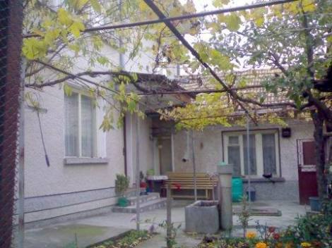 Bild 3 - 7 Zimmer Einfamilienhaus in Sadina