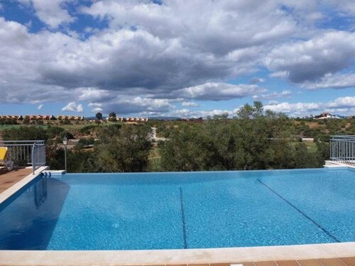 Bild 2 - 2 Zimmer Etagenwohnung zum Kaufen in Lagoa