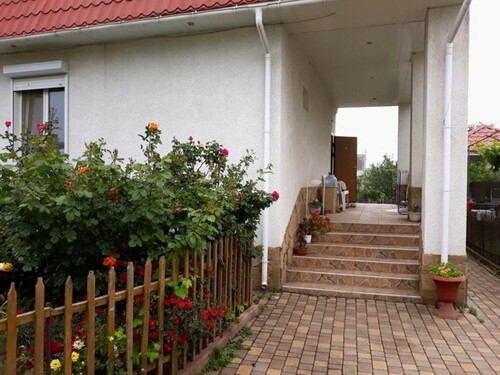 Bild 3 - 5 Zimmer Einfamilienhaus in Odessa