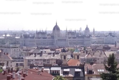 Bild 1 - Rarität in Budapest - 500.000,00 EUR Kaufpreis, ca.  90,00 m² Wohnfläche
