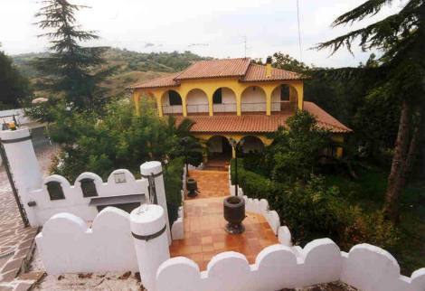 Bild 3 - 9 Zimmer Einfamilienhaus in Cesena-S.Onofrio