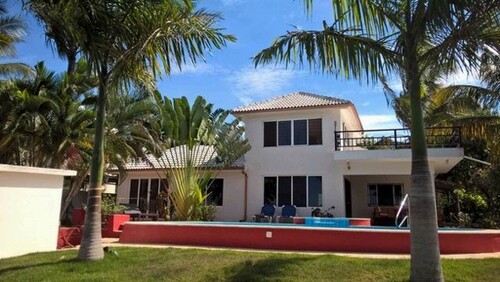 Bild 1 - Villa mit Apartment in Toplage mit Meerblick