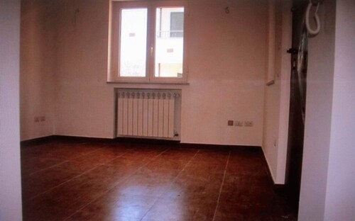 Bild 3 - 5 Zimmer Einfamilienhaus in Ispani