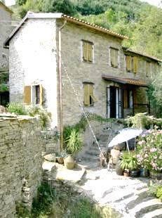 Bild 2 - 6 Zimmer Einfamilienhaus zum Kaufen in Badalucco