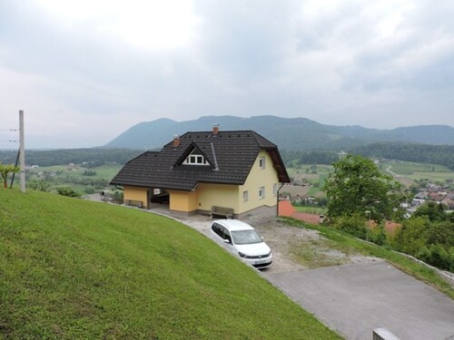 Bild 1 - Neubau - Wohnhaus mit Ganztagssonne (Slowenien)