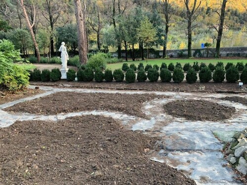 Bild 2 - 20 Zimmer Einfamilienhaus zum Kaufen in Cantagallo