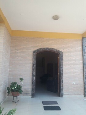 Bild 2 - 5 Zimmer Einfamilienhaus zum Kaufen in San Antonio / Paraguay